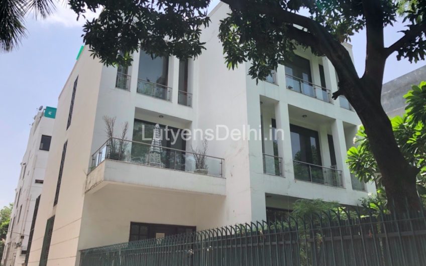 Independent House for Sale in Rajdoot Marg Diplomatic Enclave Chanakyapuri New Delhi
