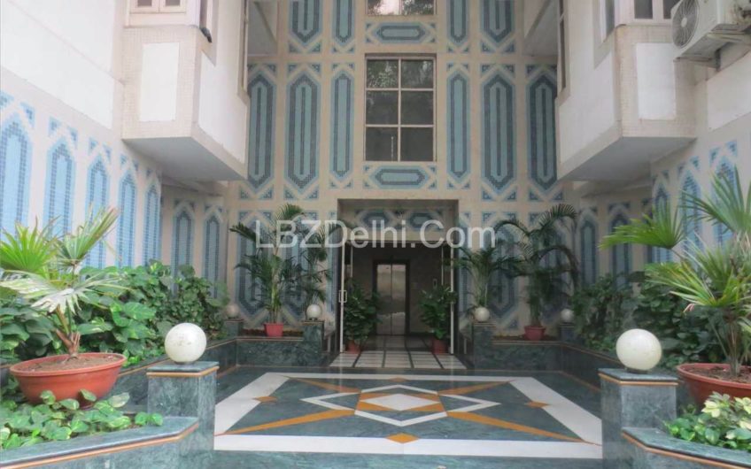 Residential Property for Rent in Silver Arch Apartments, Firozshah Road, Lutyens Delhi | 4 BHK Apartment in Central Delhi