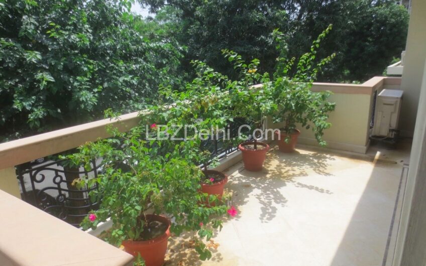 Residential Apartment for Sale in Golf Links Central Delhi(LBZ Delhi) | 4 BHK  Luxury Flat in Lutyens Delhi