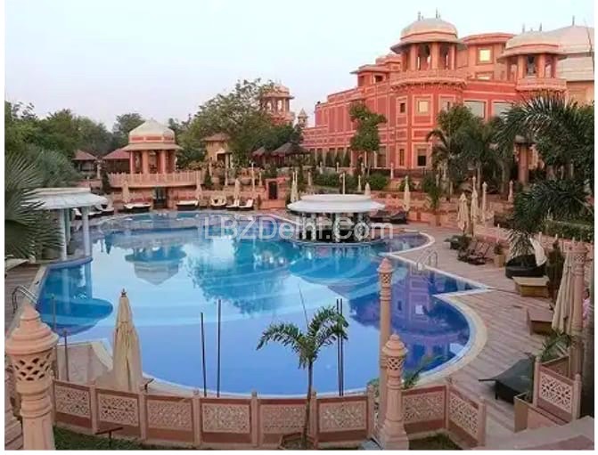 For Sale – 5 Star Hotel at Fatehabad Road, Agra, Uttar Pradesh | Hotels in Delhi – NCR – Mumbai – Jaipur – Banglore & Goa