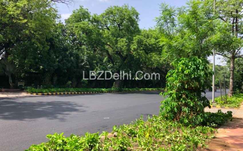 5 BHK House For Rent/ Lease at Amrita Shergill Marg, Lutyens Delhi | Independent Bungalow in Central Delhi